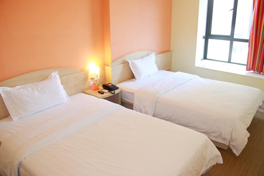 7Days Inn Chongqing Daxigou Renhe Street מראה חיצוני תמונה